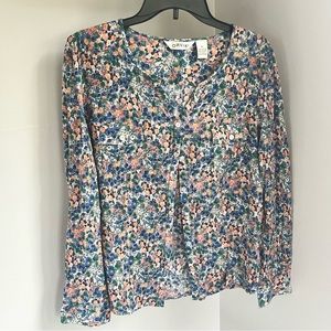 Orvis women’s floral light weight button down blouse